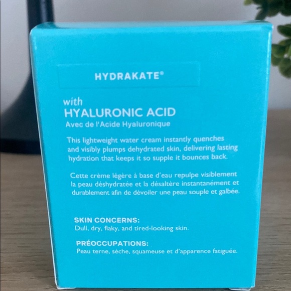 Kate Somerville Hydrakate Recharging Water Cream - 1.7 fl oz. - Picture 2 of 5